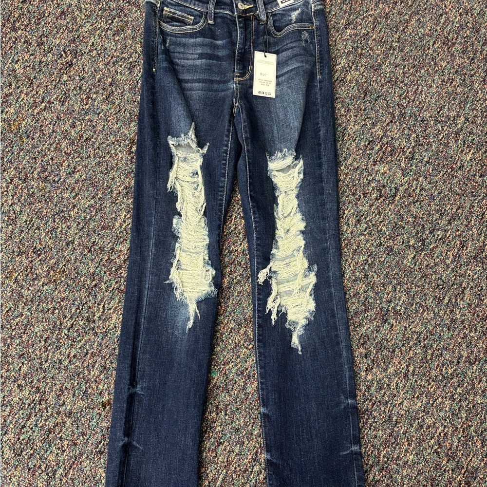 Judy Blue Straight leg Distressed Blue Jeans